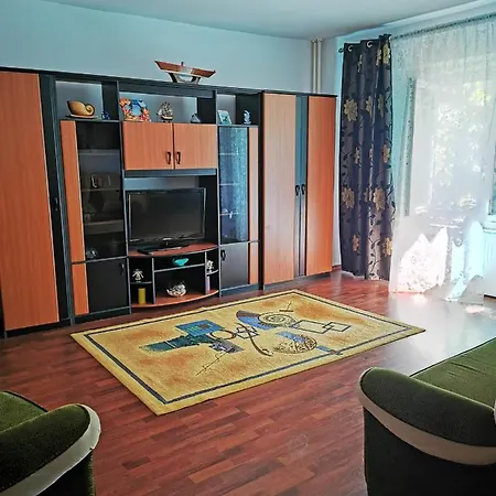 Sea View Noblesse Apartment Constanta